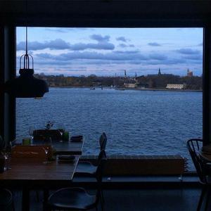 男女日皮在线观看动漫版无码
